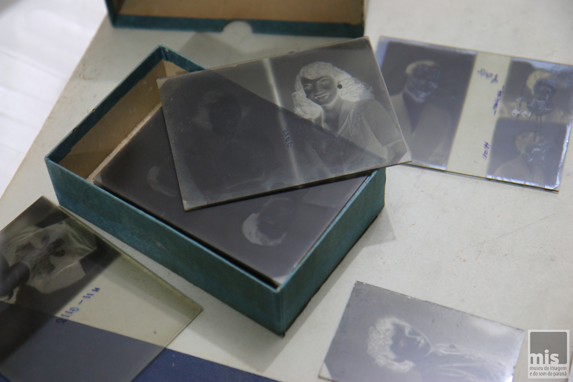 Chapas de negativos de vidro da Coleção Foto Brasil, décadas de 1930-1950