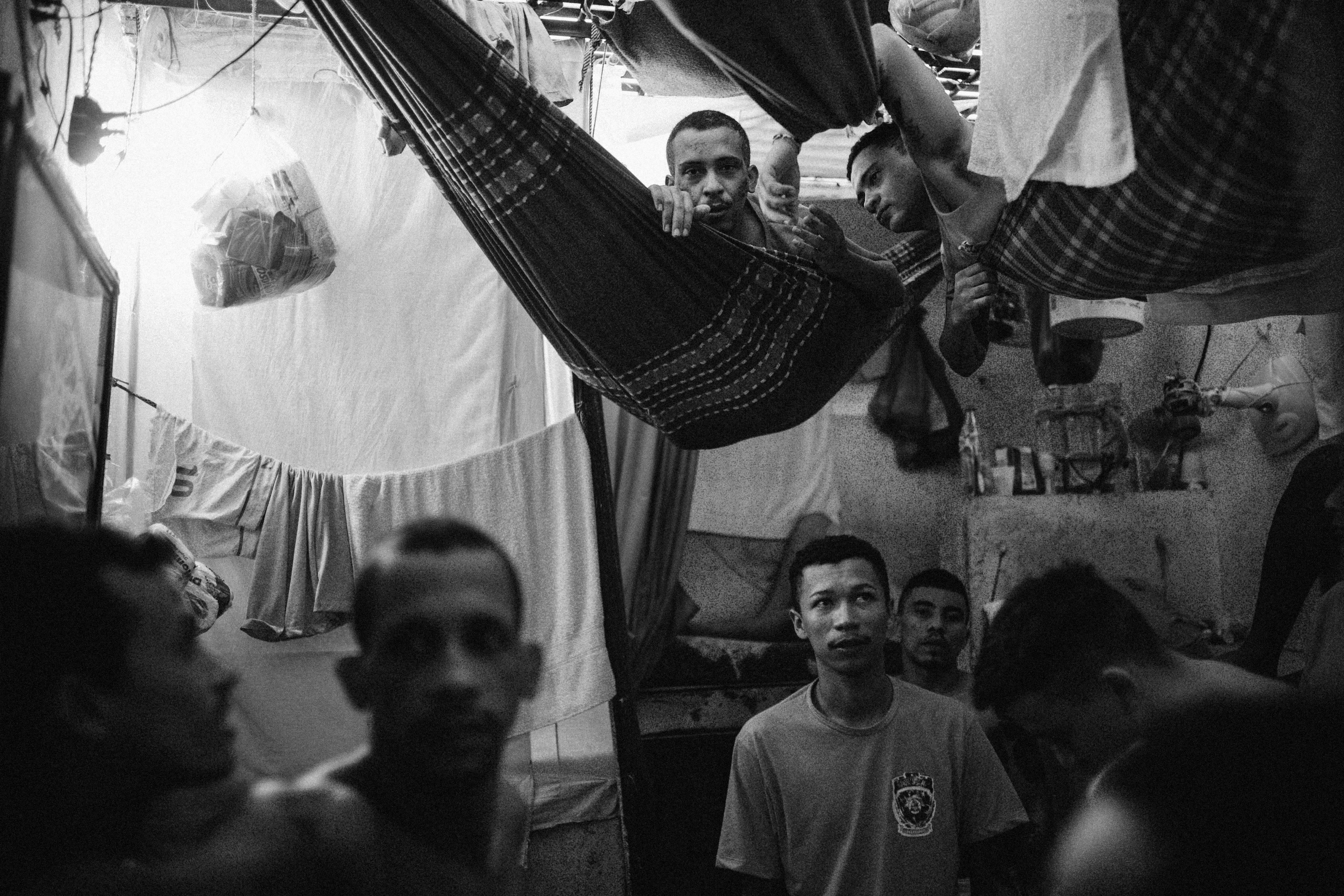 Exposição abre as portas do antigo Centro de Triagem para reflexão sobre o sistema prisional e os direitos humanos. Foto: Francisco Proner