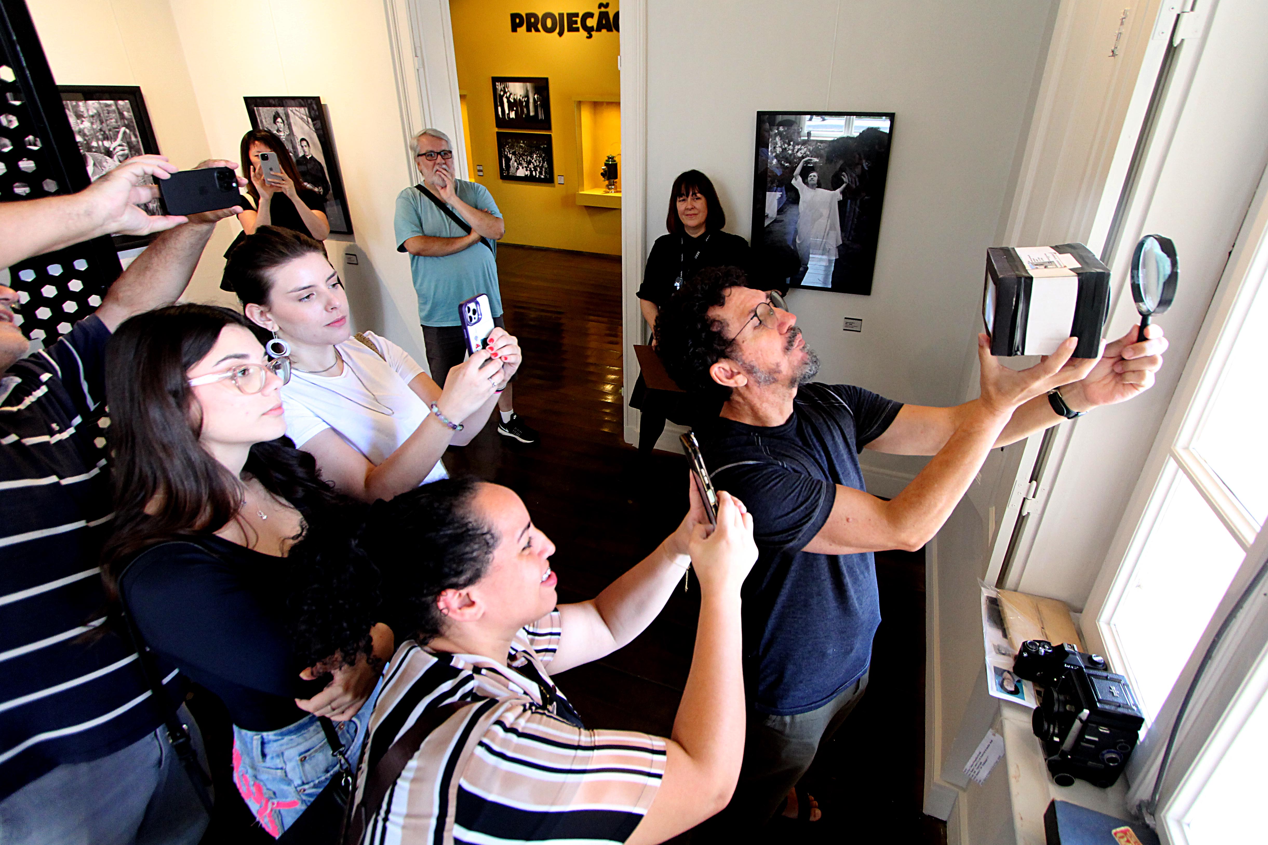Oficina de Fotografia. Foto: Anderson Tozato/SEEC