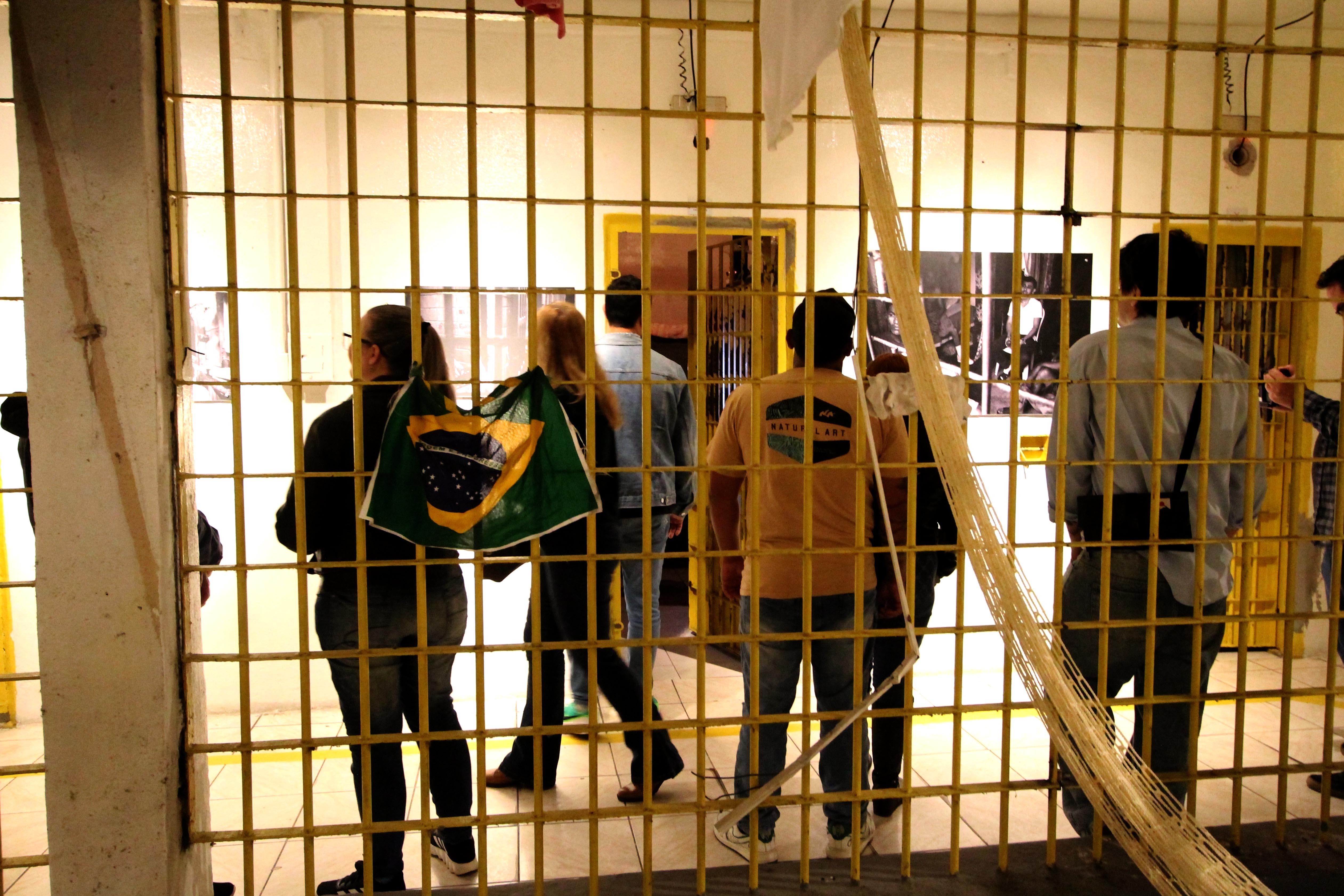 Visitas Guiadas e bate-papo com artista Lilian Gassen na programação de abril no MIS-PR. Foto: Anderson Tozato