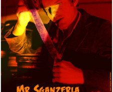 Museu da Imagem e do Som do Paraná recebe itinerância do Encontros IC Play, com exibição de filmes e bate-papo com convidados - Mr. Sganzerla – os signos da luz - Mr. Sganzerla é um filmensaio que recria o ideário do cineasta Rogério Sganzerla, através dos signos recorrentes em sua filmografia: Orson Welles, Noel Rosa, Jimi Hendrix e Oswald de Andrade