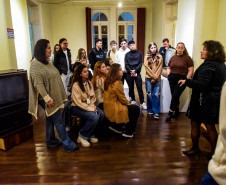 Programação de julho no MIS-PR tem oficina para avós e netos, cinema e visitas guiadas Foto: Kraw Penas/SEEC-PR