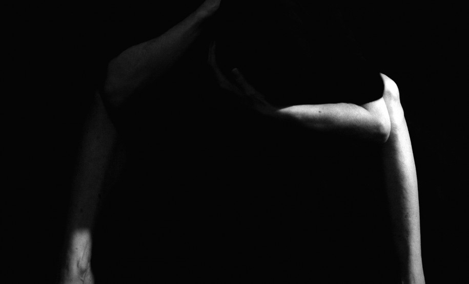 “Ciclo(s)”: MIS-PR promove nova exposição com obras de Lu Berlese e Michelle Serena