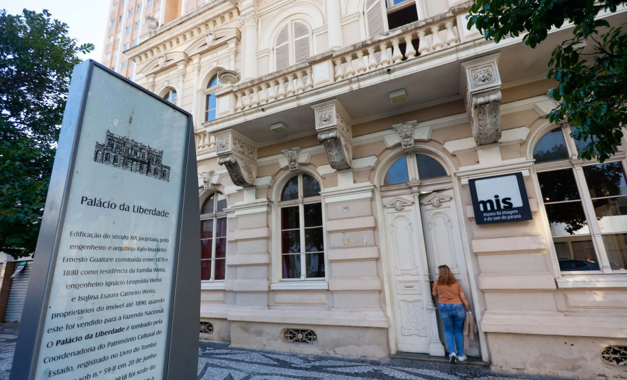 Estado realiza audiência na quarta da PPP do MIS e outros prédios históricos de Curitiba. Foto: Gabriel Rosa/AEN