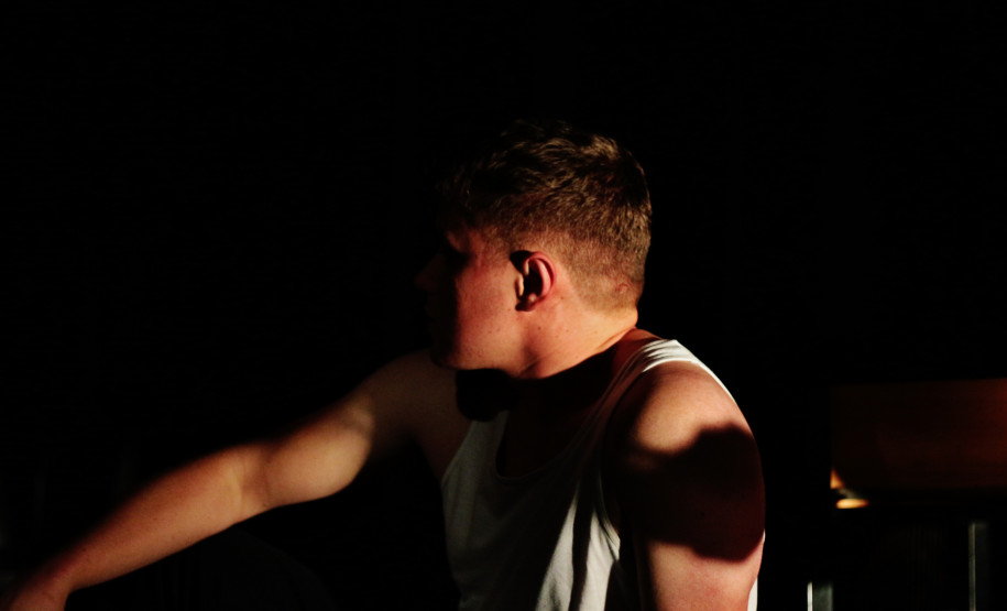 Museu da Imagem e do Som recebe espetáculo premiado sobre o sistema carcerário brasileiro. Foto: Divulgação