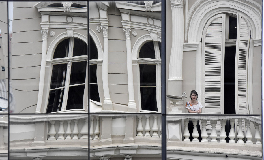 Perfil de Cristiane Senn: a nova diretora do MIS-PR